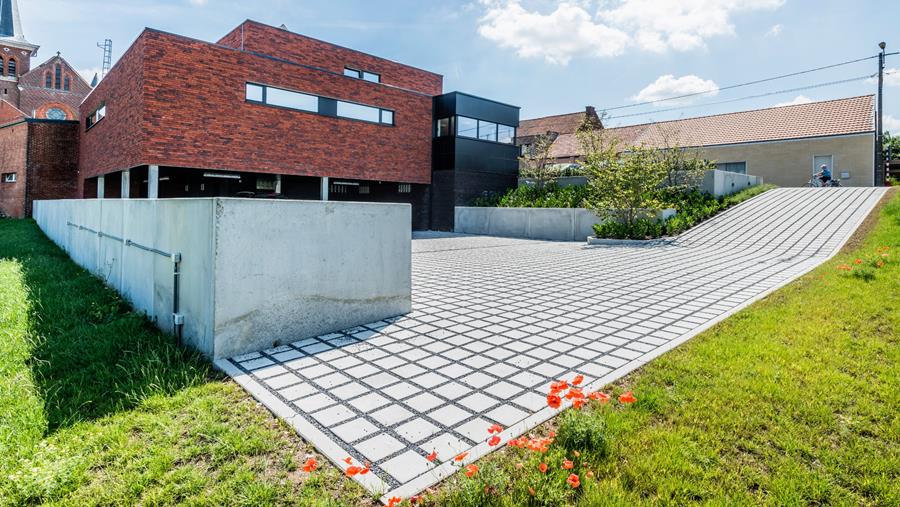 Infiltration d’eau via le pavage dans la pratique