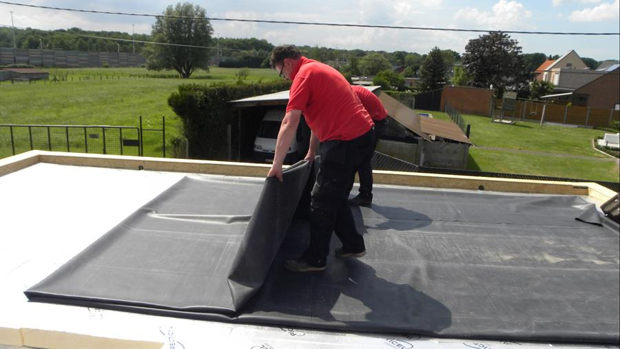 LEG DIT JAAR NOG ZELF JE EPDM-DAK
