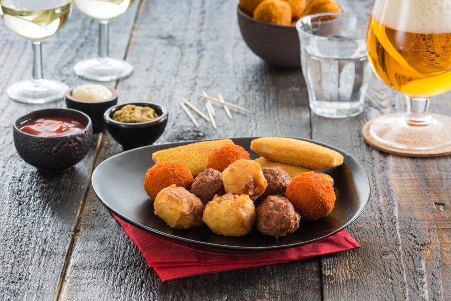 Les snacks de friture essuient de plus en plus de critiques 