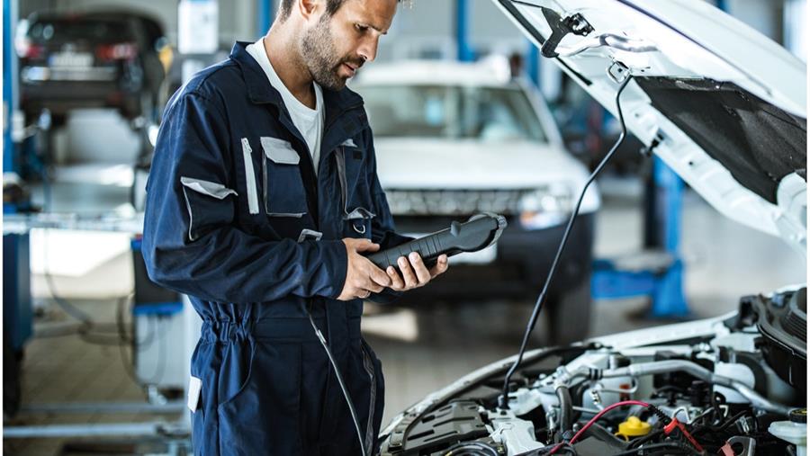 VARTA® AGM-BATTERIJEN VAN CLARIOS ZORGEN VOOR OPTIMALE VOERTUIGPRESTATIES IN XEV'S