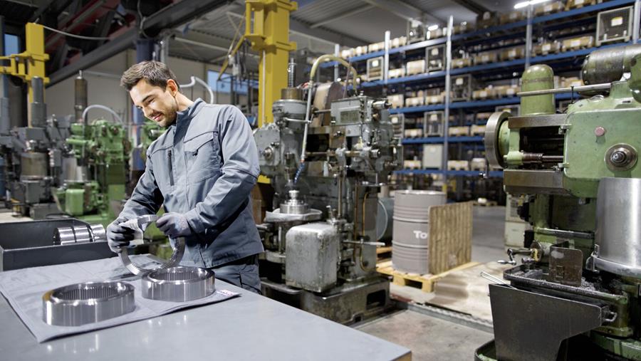 Nettoyage industriel efficace avec les produits de Mewa en gestion complète