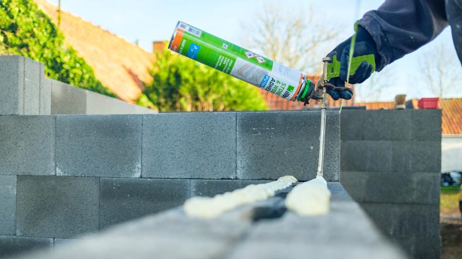 Één lijmsysteem voor kelder en verdiepingen, PU-lijm voor betonblokken & snelbouwstenen