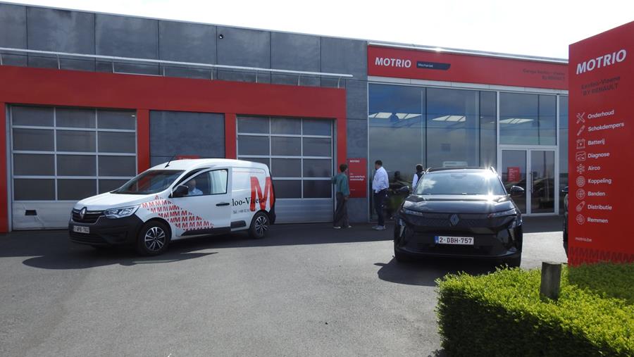 "MOTRIO lie les gens à notre garage"