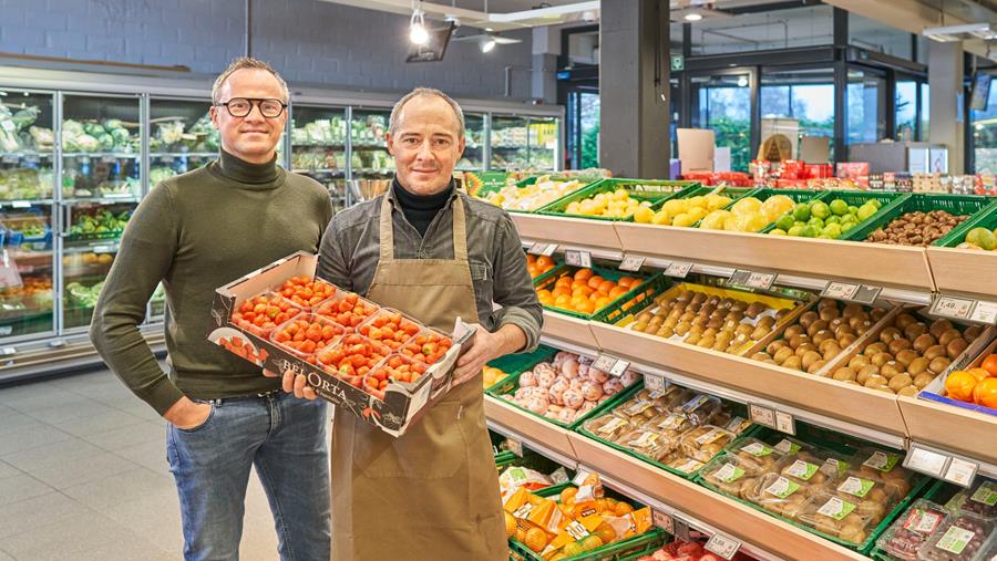 Luc et Guy sont heureux de faire partie de la grande famille Spar