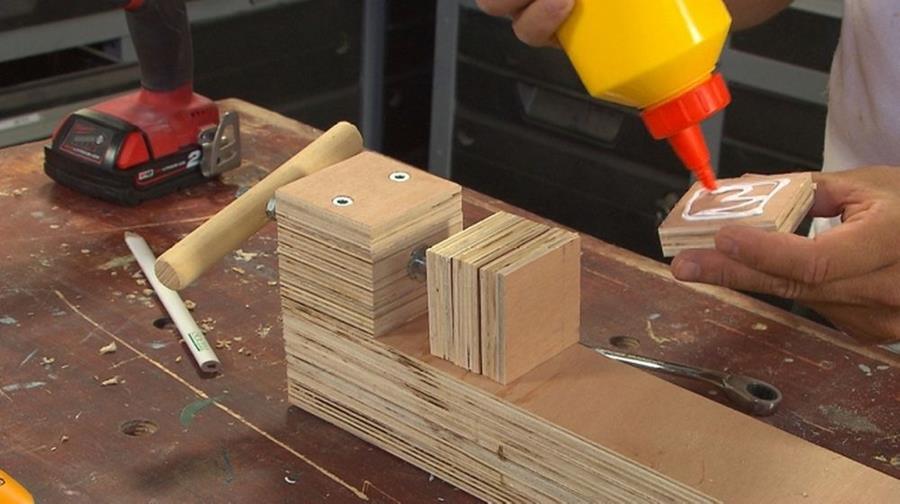 Serre-joint DIY: contre une cale