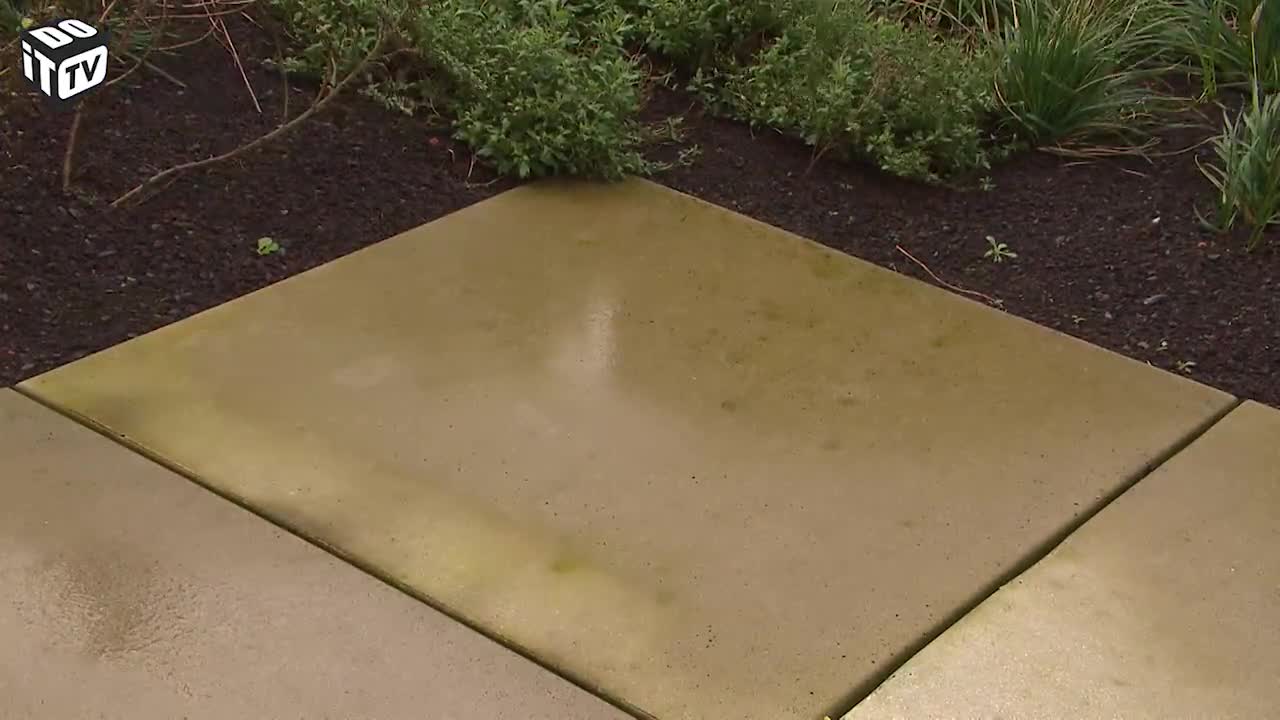 HOE BETONTEGELS POETSEN